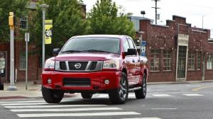 Nissan Titan Appearance Package 2012 года